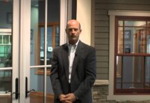 Essential Considerations Before Hiring a Glass Installation Contractor in Athens AL Hiring a Glass Installation Contractor